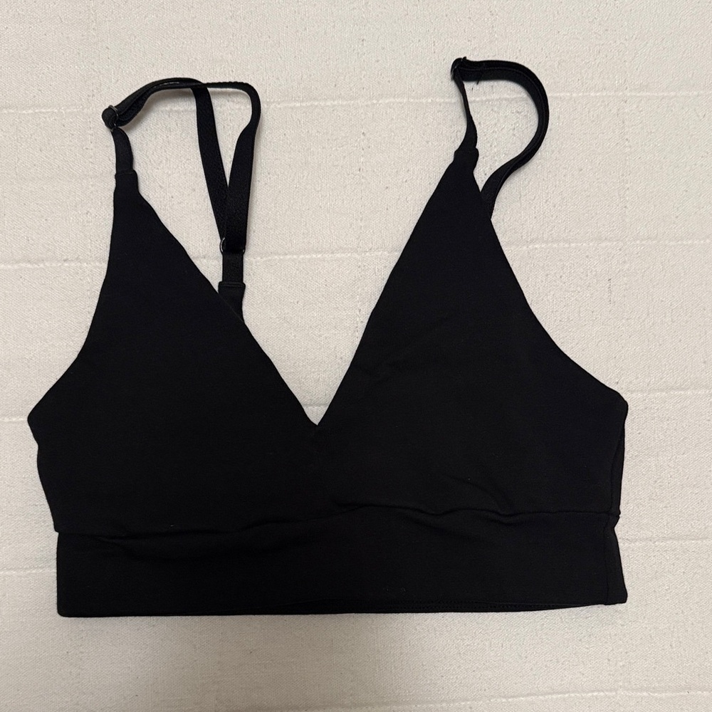 Pact Black Wireless V-Neck Bralette